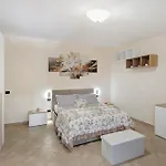 Prima Luce Apartment *